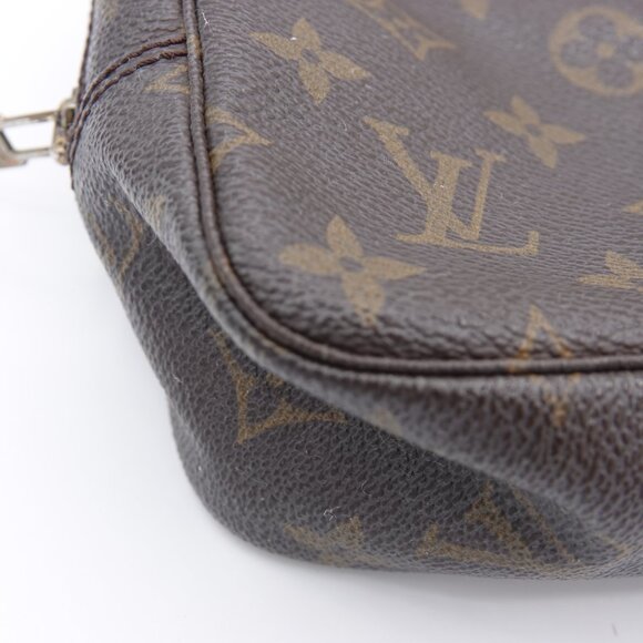Louis Vuitton Monogram Trousse Toiletry Pouch 23 - Picture 8 of 16